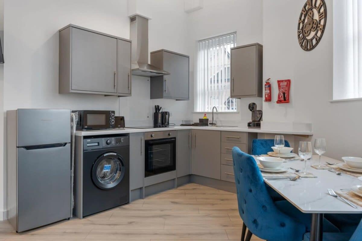 Contemporary 2 Bed Apartment -Belfast East Village エクステリア 写真